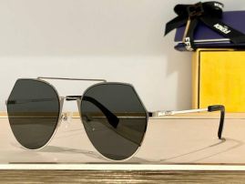 Picture of Fendi Sunglasses _SKUfw50808570fw